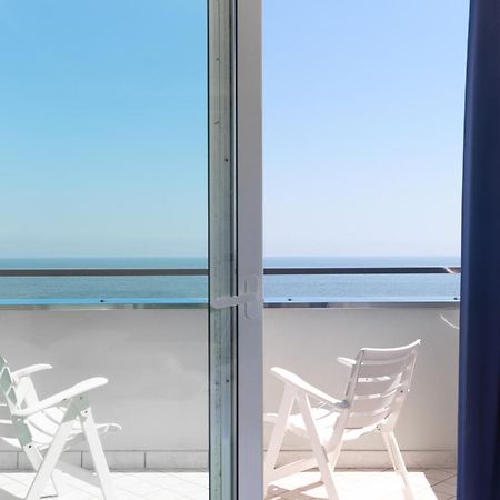 Hotel Oriente Milano Marittima Buitenkant foto