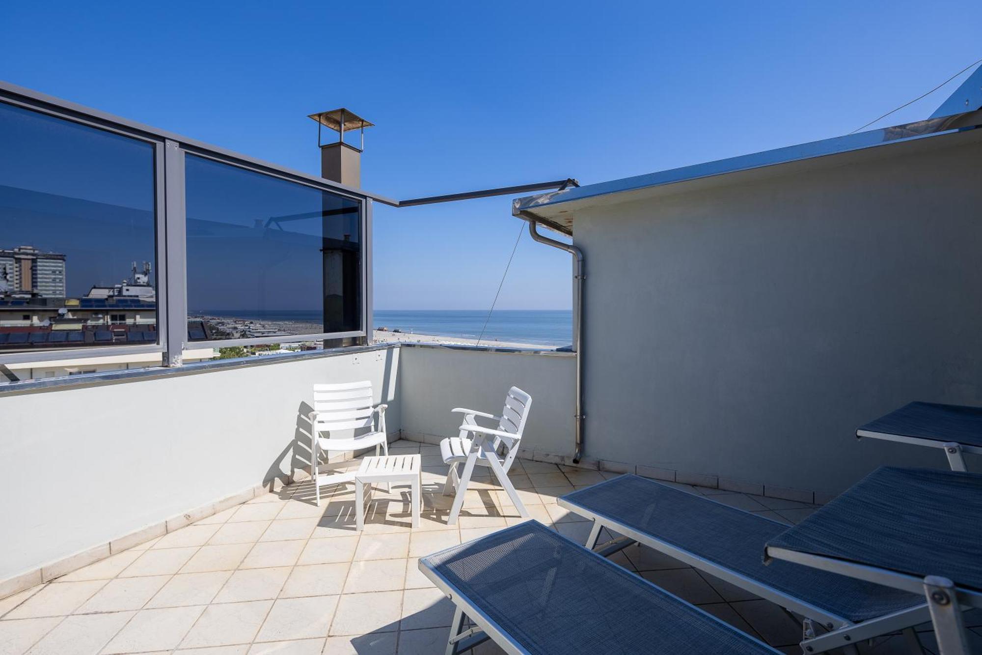 Hotel Oriente Milano Marittima Buitenkant foto
