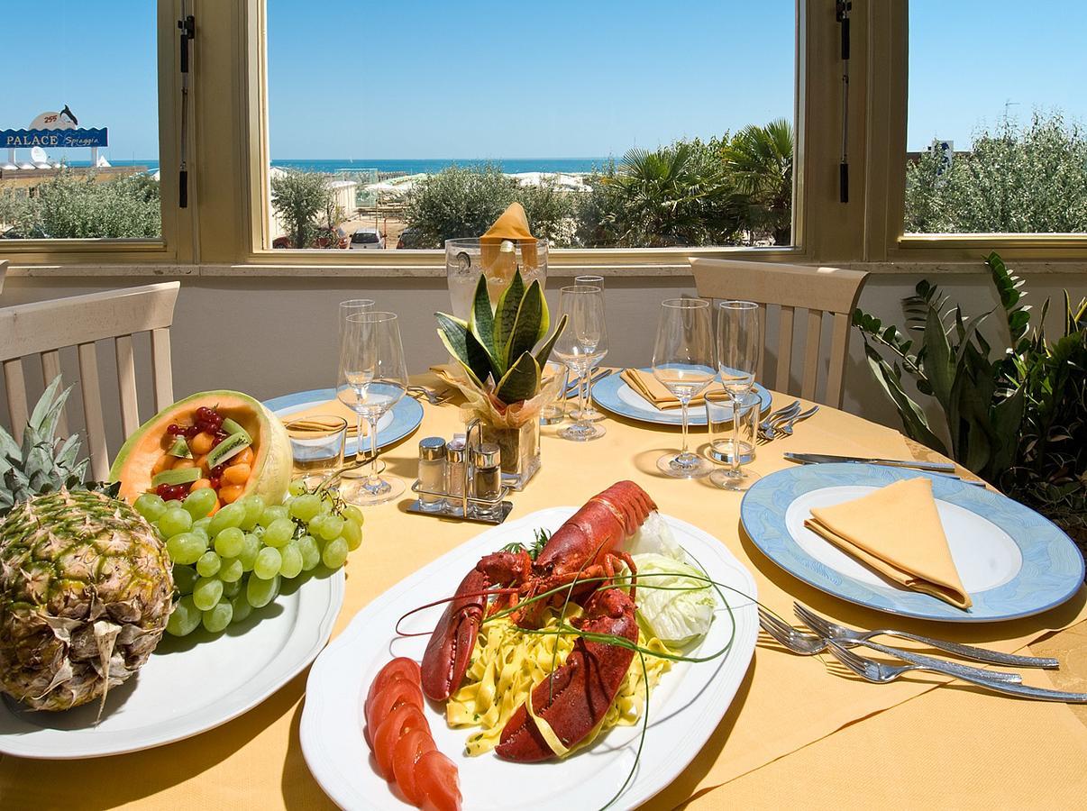Hotel Oriente Milano Marittima Buitenkant foto